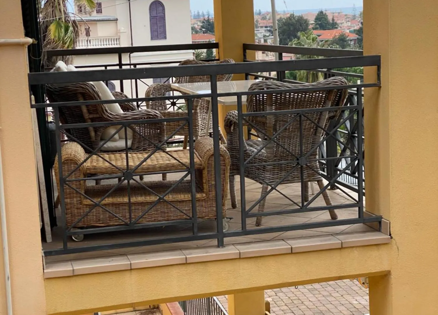 Apartment Bordighera Private Garden Seaview