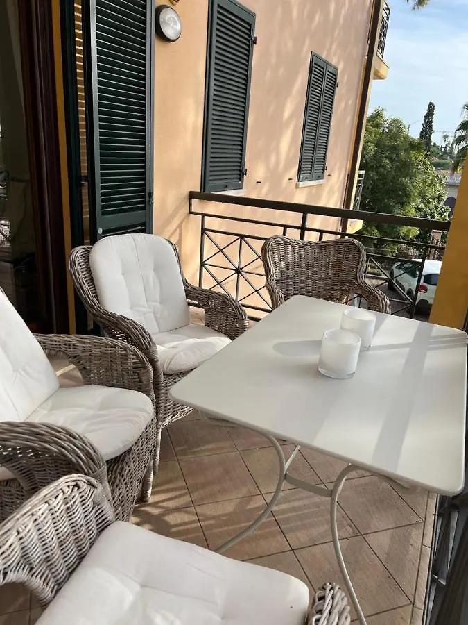 Bordighera Private Garden Seaview Apartment